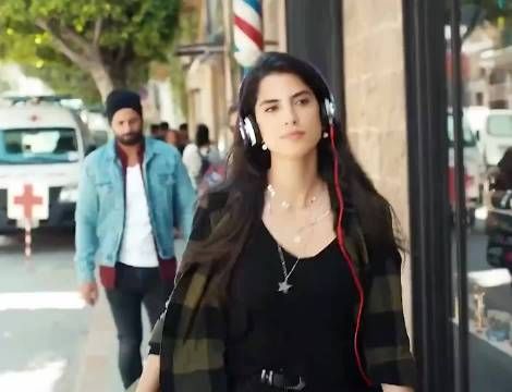 贫穷女孩嫁入豪门却遭婆婆百般刁难