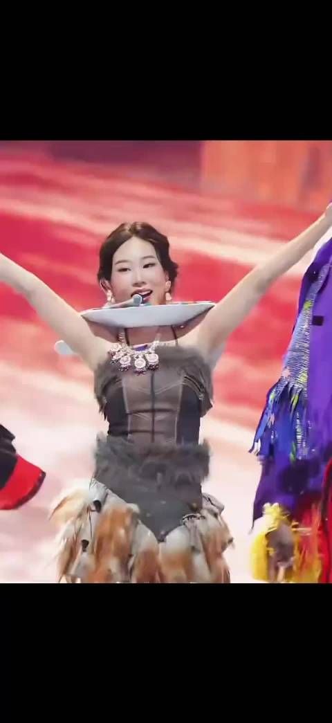 沈佳润《美美Sunday》，造型用心，所以接到某大牌饮料广告