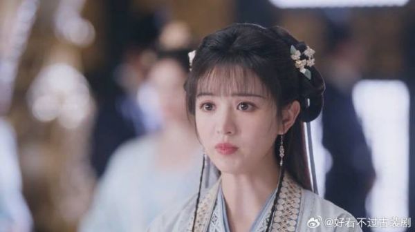 笑不活了!李薇参加选秀故意落选 结果被六少主看上