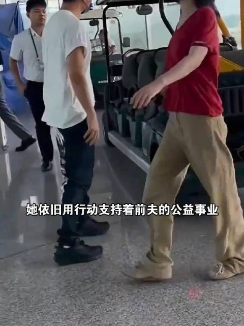 多年后再看李亚鹏的前任们，才发现她们个个不简单