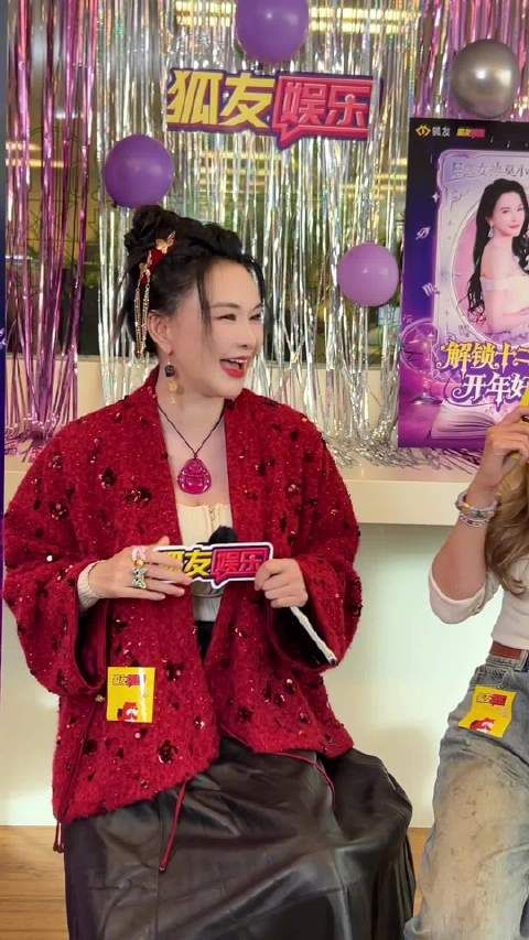 莫小奇称追星稀释桃花能量致单身