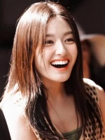 李兰迪真的好明媚