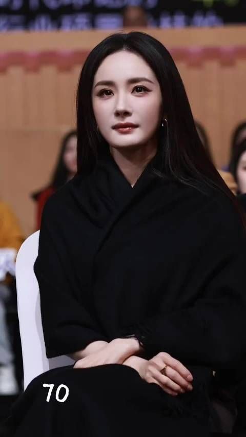 天呐cmg盛典台下的杨幂怼脸直击,好美好美的总台视后! cr 柒拾月