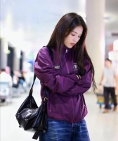 37岁的马思纯在南京游玩被偶遇，自打减肥后，气质那是越来越棒！