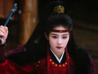 论帅谁能超过她！已沦陷 期待李佩仪