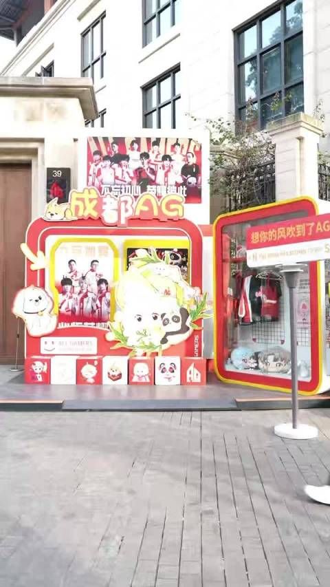 苦海翻起爱恨~ 今天黑蛋营业好勤快