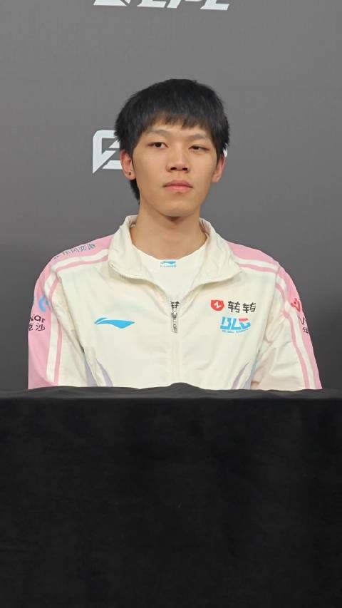 Q：结束三连败，队伍解决了哪些问题？ ON：其实没有解决，那些问题还会出现