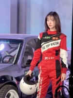 刘大锤曝金晨车技：综艺车神，现实菜鸟