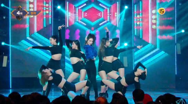 八年前的今天(180201)，金请夏 带来的现场舞台