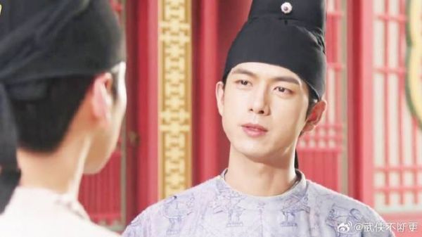 蒋长扬小嘴跟淬了毒似的，怼前夫哥那叫一个畅快