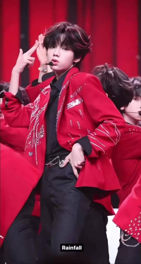 好喜欢闭嘴跳舞这个舞台 王橹杰表现好棒