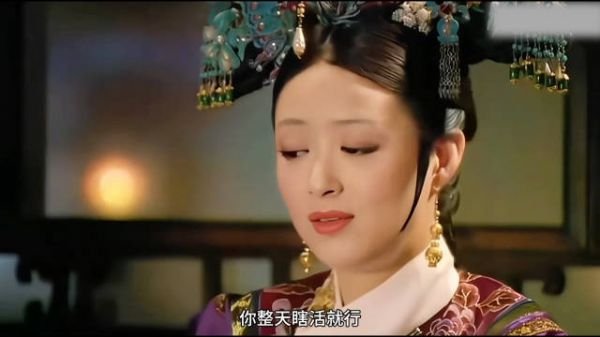 女子卖金手镯每克被吞40多元，商家以损耗费搪塞