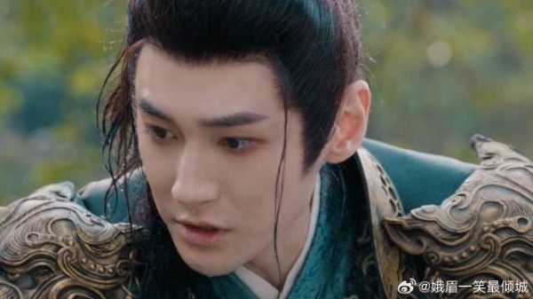 《逍遥》 红烨水下渡气救肖瑶，不料却被秉烛截胡