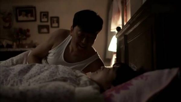 父母爱情：德福本想亲热，不料老婆又怀孕，真应了战友老婆的话！