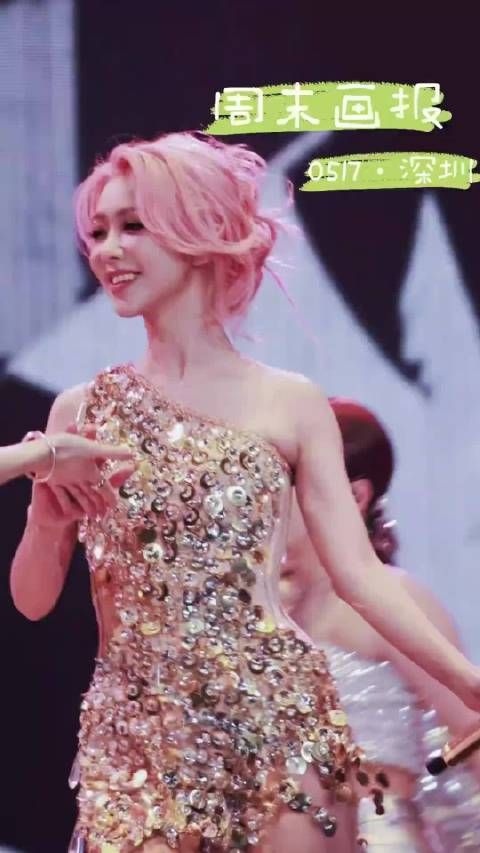 姐姐既要春晚炸场,也要影视霸屏,状态巅峰,速进组