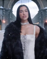 女星出演冬奥会广告