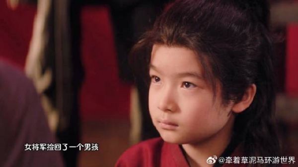 小孩哥摇身一变肌肉型男 一觉醒来解释不清了