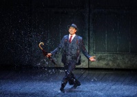 从封箱休整到全国巡演，爆款音乐剧《雨中曲》北京站意义非凡