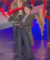 姚笛43岁与文章重蹈覆辙，口碑暴涨引发关注！