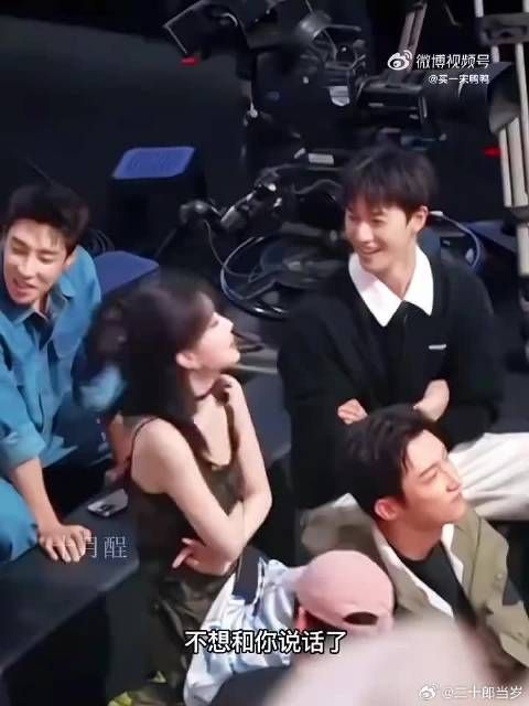 孟姐小林早期撒娇互动甜蜜，如今成熟仍显恩爱