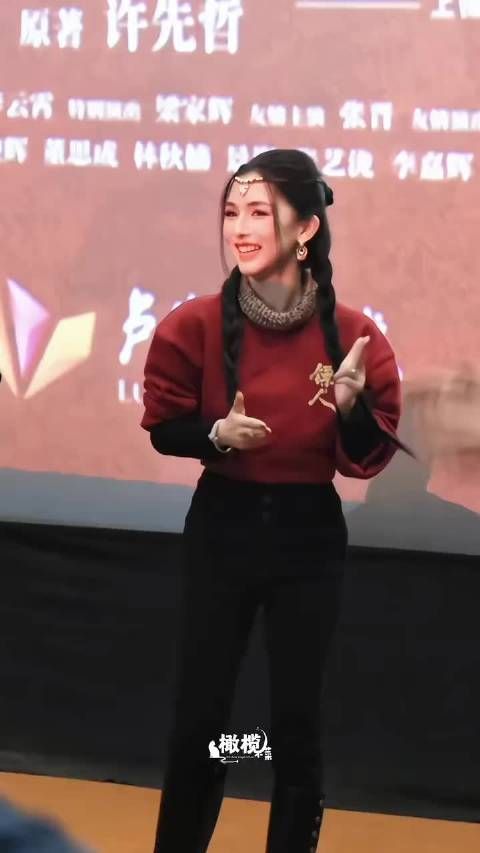 围观下啦，镖人主创跳刀马刀马，可以有啊，阿育娅vs佩乌蜜儿，我爱了！