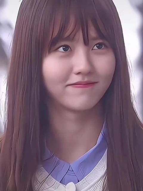 金所炫(金所泫)是韩国备受喜爱的“国民妹妹”