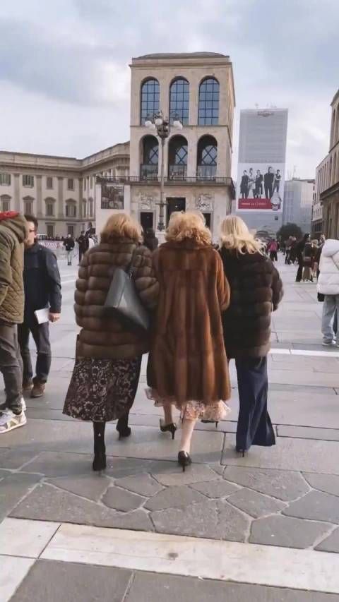 意大利米兰的优雅老奶奶们
