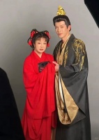 75岁刘晓庆最新宣传照曝光