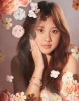 甜馨近照曝光！还记得说“我们白着呢”那个小女孩吗？现在长这样