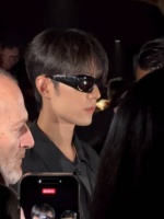 肖战法式贵公子 高级脸！时髦精！巨星气场！ 所有人都点开视频欣赏！ 肖战