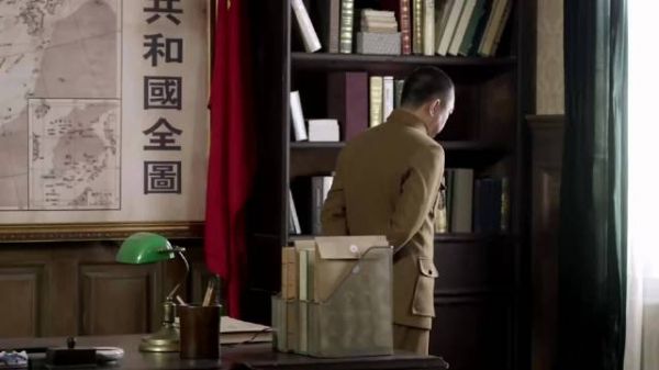 彭德怀元帅：朝鲜战争胜利，洪学智抱怨再次搞后勤，彭总当场教育！