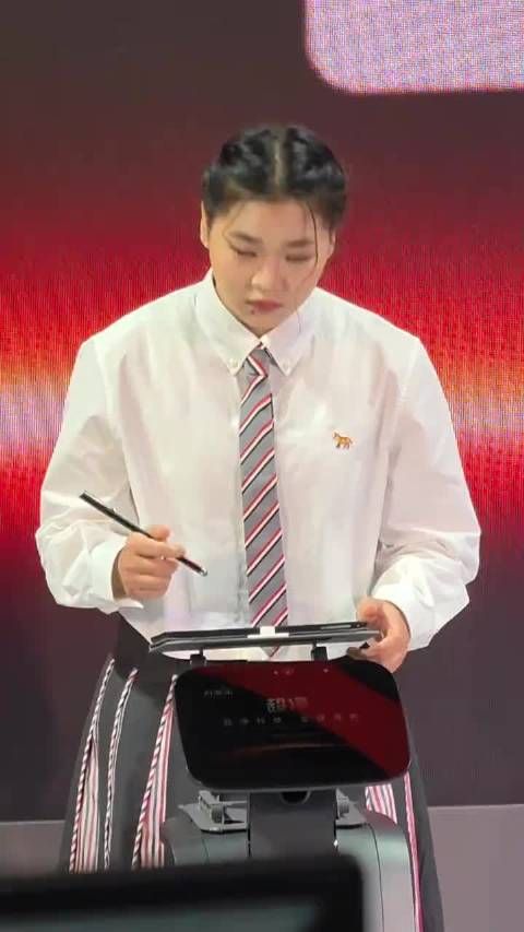 差点没认出来全红婵