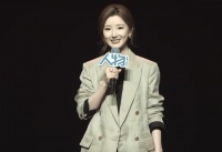 毛晓彤28岁时焦虑崩溃大哭 透露14岁救了天然气中毒的妈妈