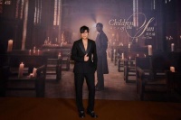 周杰伦新专辑《太阳之子》发行 同名MV由真人出演30幅世界名画