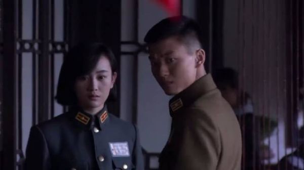 特务抓了个大爷,却不知他身份了得,委座都让他三分