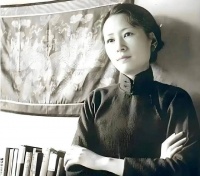 读了三遍《林徽因传》才明白：女人最顶级的魅力，是一身静气