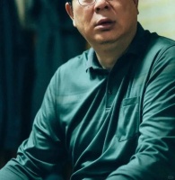 和妻子丁克，和情人生子，新剧被换脸，央视彻底撕下他的体面