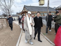 品美食、赏民俗 歌手林依轮为延吉“代言”