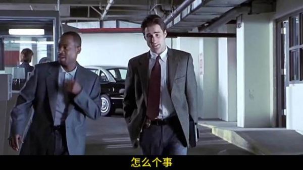 小偷转行警察凭直觉破案,牙签开锁惊呆同事