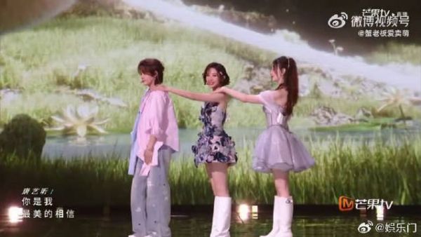 也是看到王濛夹上了，这反差感我直接笑不活了乘风2026