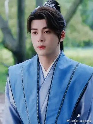 “看得越分明，越知道自己该走什么路”