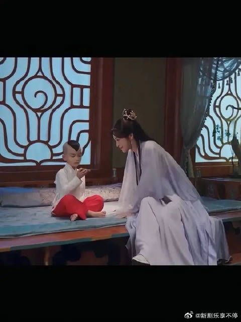 念无双回忆姬谭音,唯有她视我如孩童