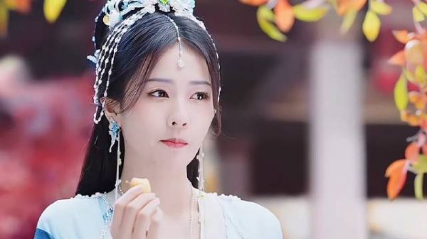 冥夜疑似对小蚌精动心,长月烬明罗云熙白鹿主演