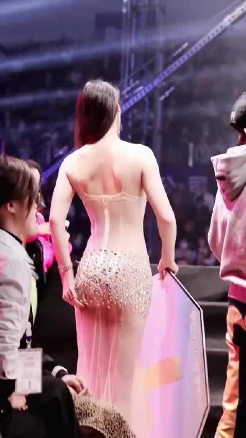 这么多图钉不扎的难受吗