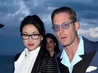 朱珠两段感情后果断抽身，与圈外人王昀佳结婚