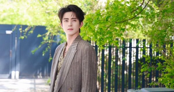 敖瑞鹏斯皮尔伯格镜头