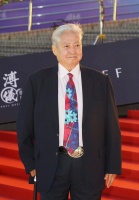 洪金宝儿子回应父亲暴瘦：爸爸做手术期间不能吃所才瘦，但对他的健康有好处