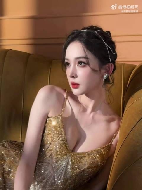 娜扎美神降临，我家满分女美娜