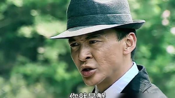 余则成决定留下，孤身除掉李海丰 ！