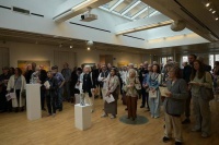 中瑞绘画雕塑展：以不同艺术形式探寻人类共通情感